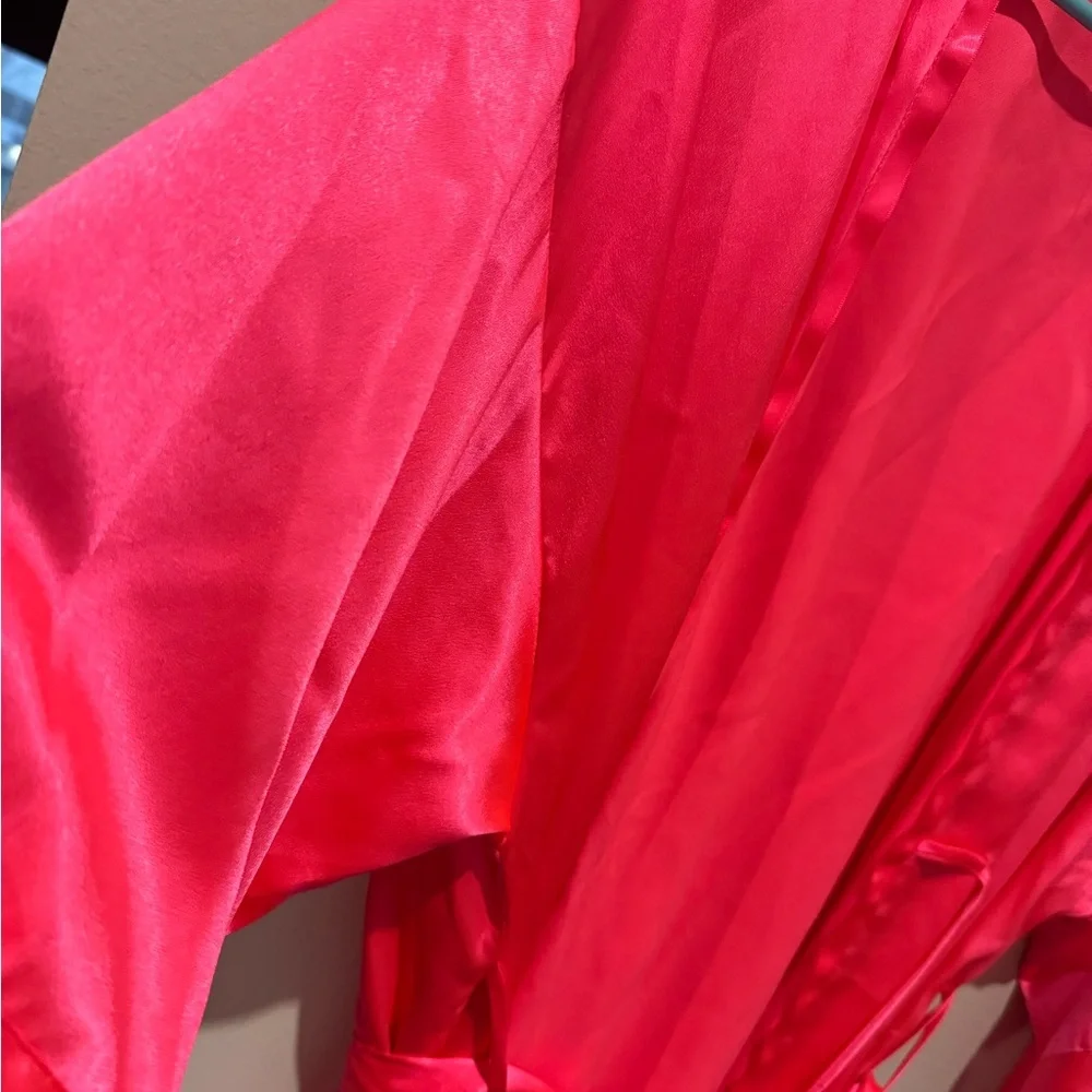 Victoria Secret Robe - Picture 3 of 3